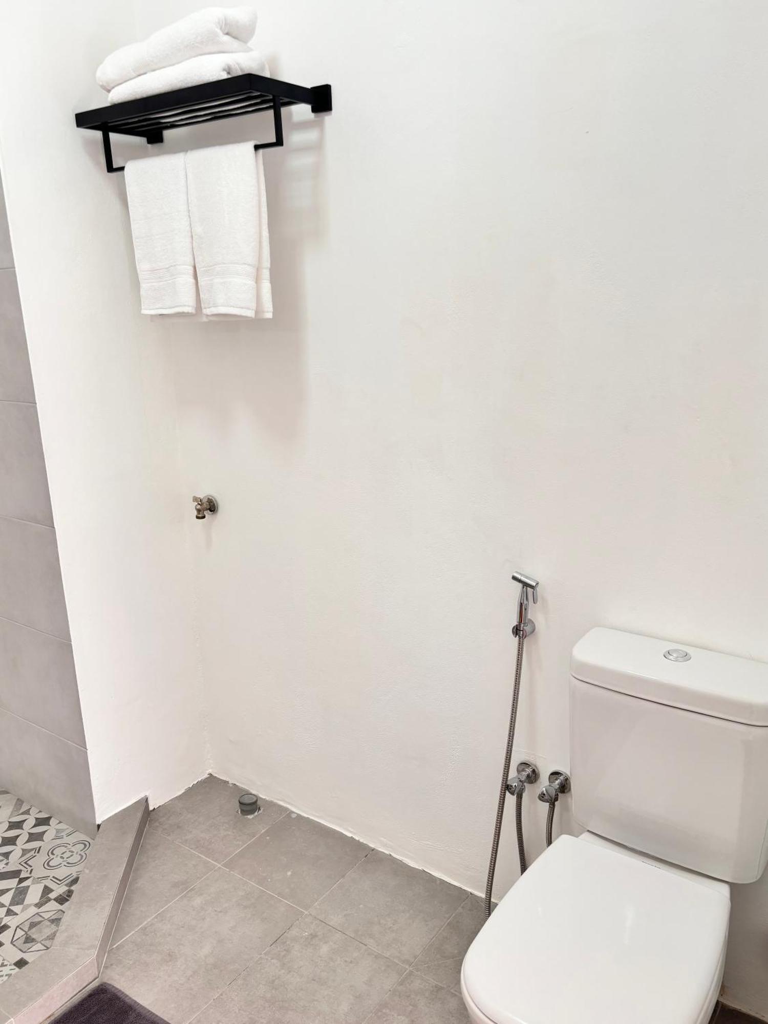 Maison Mont Choisy - One Or Two Bedrooms Apartment Trou-aux-Biches Exterior foto