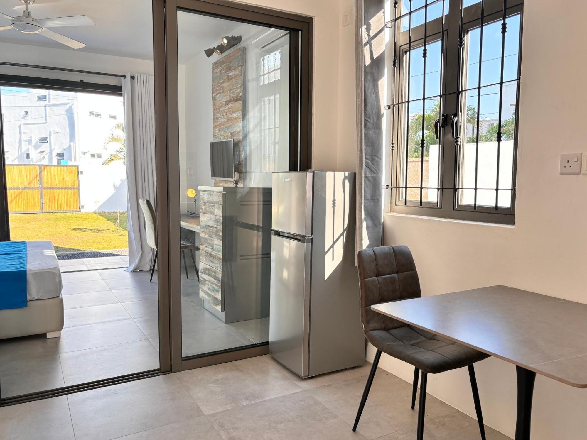 Maison Mont Choisy - One Or Two Bedrooms Apartment Trou-aux-Biches Exterior foto